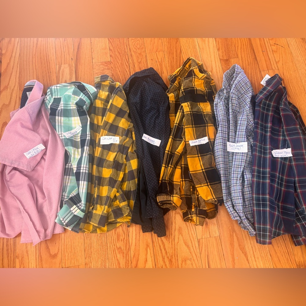 Boys button down shirts large. photo for individual sizes and brand. Lot of 7